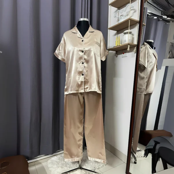 Cream Silk - Image 5