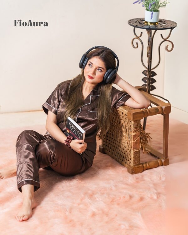 Cocoa Silk - Image 3